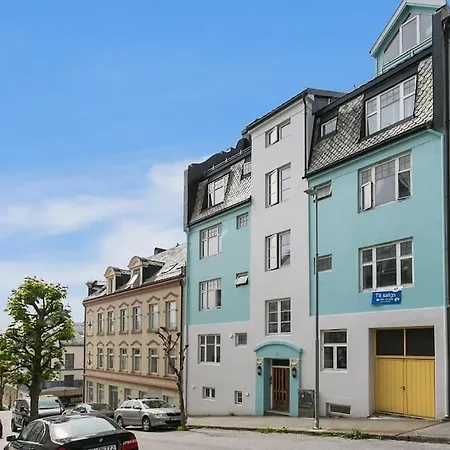 Hellegata 5 - In The Heart Of Alesund Apartment Exterior photo